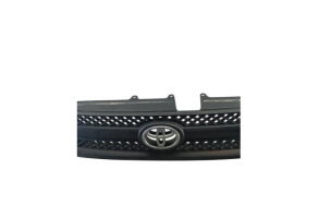 Calandre TOYOTA RAV4 2 Photo n°1 Calandre TOYOTA RAV4 2 Photo n°1