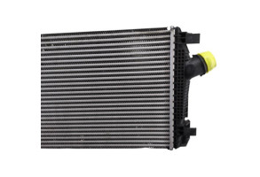 Echangeur air (Intercooler) OPEL ZAFIRA TOURER C Photo n°3 Echangeur air (Intercooler) OPEL ZAFIRA TOURER C Photo n°3