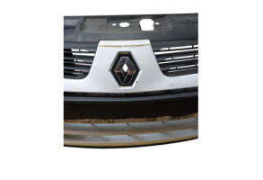 Pare choc avant RENAULT CLIO 2 Photo n°11