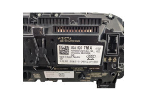 Compteur AUDI A1 2 Photo n°1