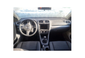 VOLKSWAGEN GOLF 6 1.6 TDI - 16V TURBO Photo n°11