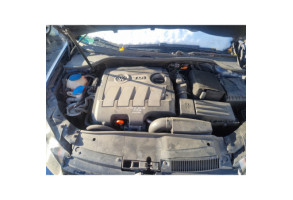 VOLKSWAGEN GOLF 6 1.6 TDI - 16V TURBO Photo n°15