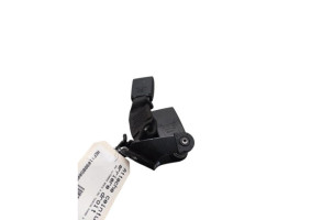 Attache ceinture arriere droit BMW SERIE 5 E61 Photo n°1