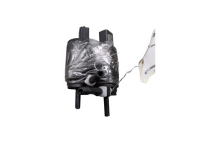 Pompe lave glace avant BMW SERIE 1 F21 Photo n°3 Pompe lave glace avant BMW SERIE 1 F21 Photo n°3