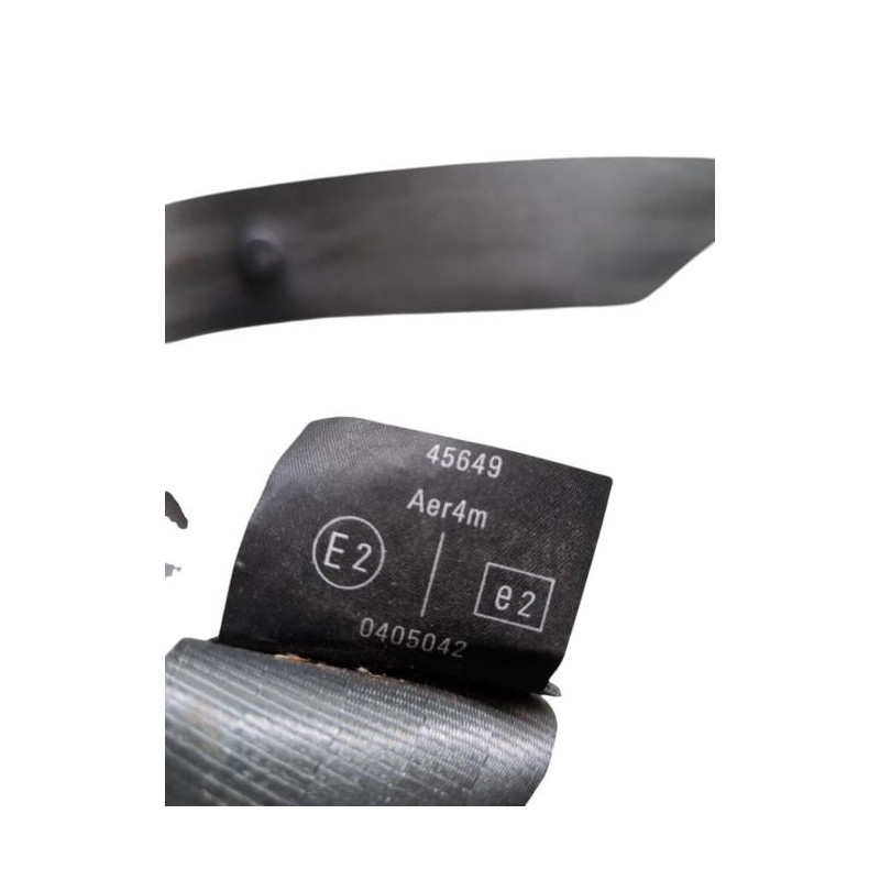 Ceinture arriere droit RENAULT CLIO 3 Photo n°1 Ceinture arriere droit RENAULT CLIO 3 Photo n°1