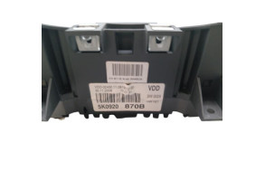 Compteur VOLKSWAGEN GOLF 6 Photo n°5