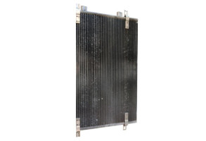 Radiateur clim RENAULT LAGUNA 1 Photo n°1 Radiateur clim RENAULT LAGUNA 1 Photo n°1