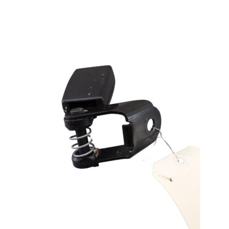 Attache ceinture arriere droit BMW SERIE 5 E60