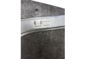 Leve vitre electrique avant gauche RENAULT CLIO 3 Photo n°2