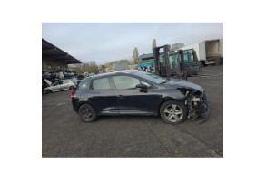 Plage arriere RENAULT CLIO 4 Photo n°10
