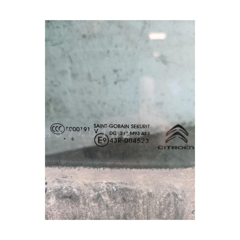 Vitre arriere droit CITROEN C4 GRAND PICASSO 2 Photo n°1