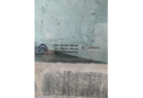 Vitre arriere gauche CITROEN C4 GRAND PICASSO 2 Photo n°2