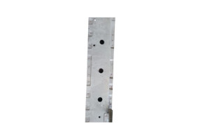 Renfort pare choc avant (traverse) NISSAN NV200 Photo n°7