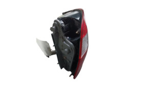 Feu arriere principal droit (feux) VOLKSWAGEN FOX Photo n°2