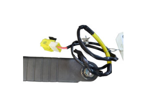 Attache ceinture avant droit CHEVROLET CAPTIVA Photo n°3