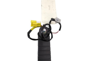 Attache ceinture avant gauche CHEVROLET CAPTIVA Photo n°1