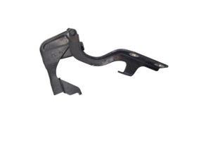 Charniere de capot CHEVROLET CAPTIVA Photo n°4 Charniere de capot CHEVROLET CAPTIVA Photo n°4
