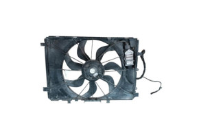 Moto ventilateur radiateur MERCEDES CLASSE CLA 117 Photo n°4