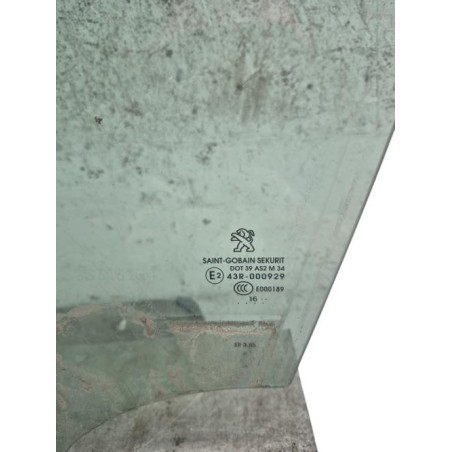 Vitre avant gauche PEUGEOT 308 2