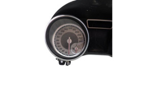 Compteur MERCEDES CLASSE CLA 117 Photo n°5 Compteur MERCEDES CLASSE CLA 117 Photo n°5