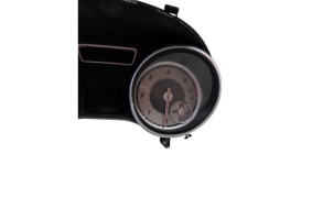 Compteur MERCEDES CLASSE CLA 117 Photo n°6 Compteur MERCEDES CLASSE CLA 117 Photo n°6