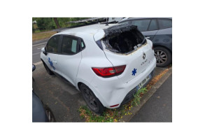 Radiateur eau RENAULT CLIO 4 Photo n°12 Radiateur eau RENAULT CLIO 4 Photo n°12