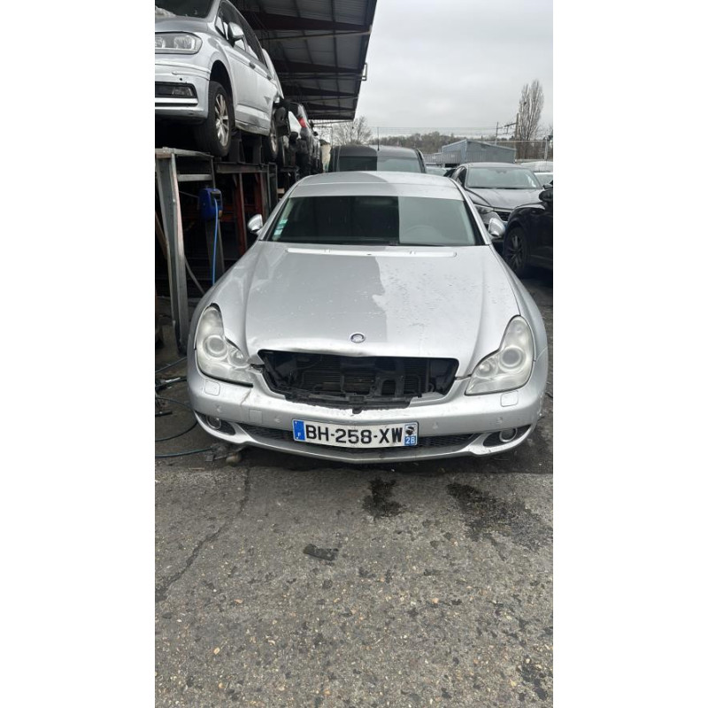 Interrupteur de leve vitre avant droit MERCEDES CLASSE CLS 219 Photo n°1