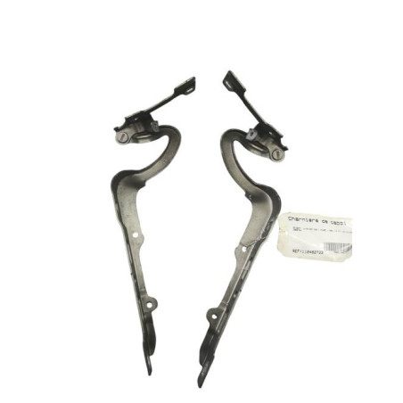 Charniere de capot PEUGEOT 208 1