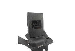 Attache ceinture arriere droit AUDI A4 3 Photo n°3