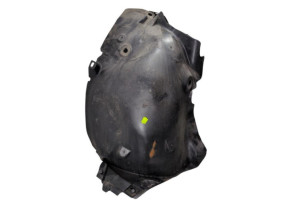Pare boue avant droit RENAULT MODUS Photo n°4 Pare boue avant droit RENAULT MODUS Photo n°4