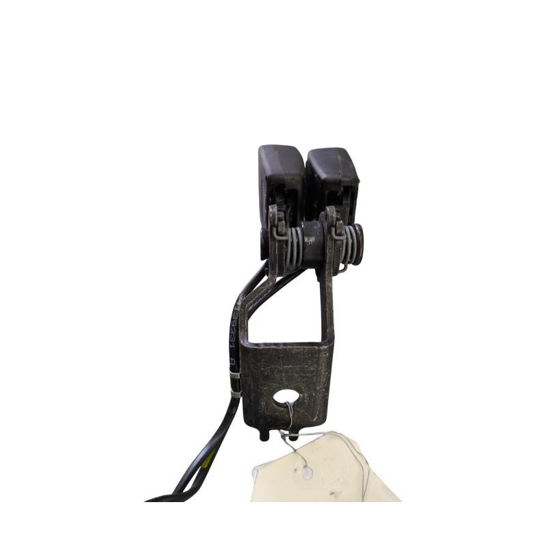 Attache ceinture arriere droit PEUGEOT 308 2 SW Photo n°1
