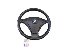 Volant BMW SERIE 5 E60 Photo n°6 Volant BMW SERIE 5 E60 Photo n°6