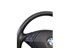 Volant BMW SERIE 5 E60 Photo n°8 Volant BMW SERIE 5 E60 Photo n°8