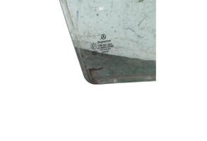 Vitre arriere droit MERCEDES CLASSE C 204 Photo n°1