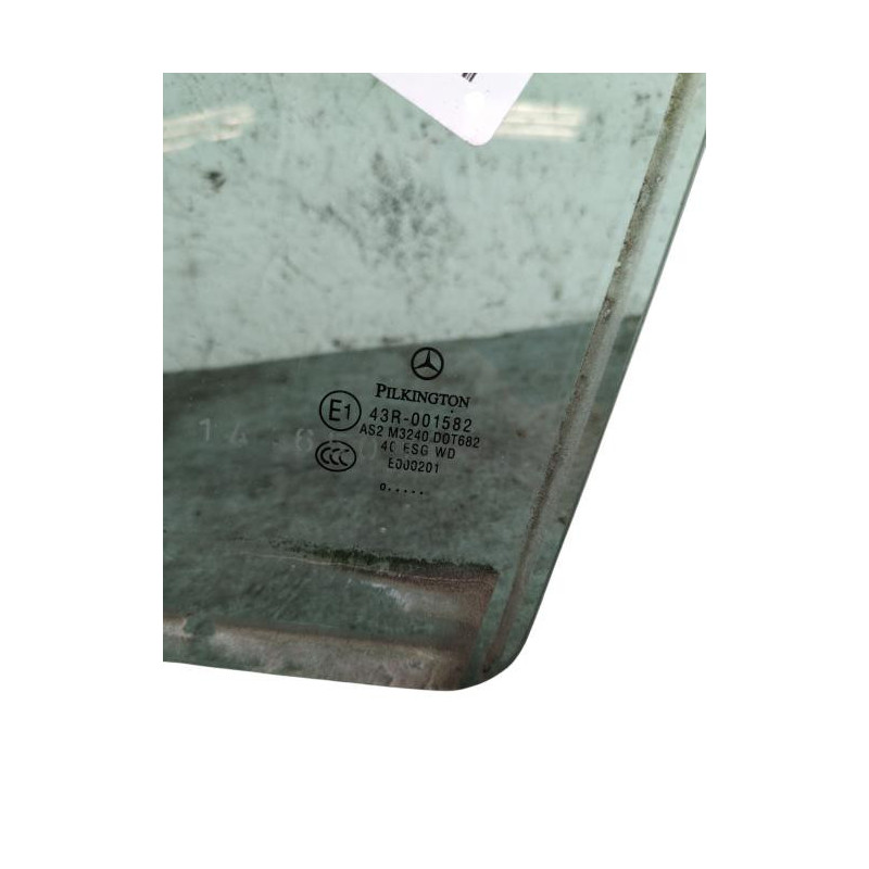 Vitre arriere gauche MERCEDES CLASSE C 204 Photo n°1