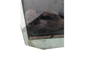 Vitre arriere gauche PEUGEOT 308 2 SW Photo n°1