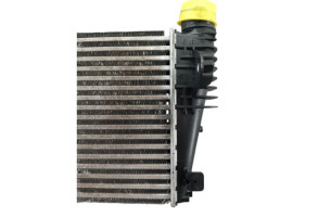 Echangeur air (Intercooler) PEUGEOT 308 2 SW Photo n°3