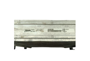 Echangeur air (Intercooler) PEUGEOT 308 2 SW Photo n°4