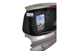 Malle/Hayon arriere RENAULT MODUS Photo n°9 Malle/Hayon arriere RENAULT MODUS Photo n°9