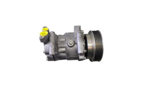 Compresseur clim RENAULT CLIO 3 Photo n°1