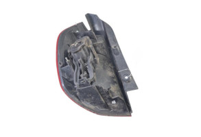 Feu arriere principal droit (feux) RENAULT SCENIC 2 Photo n°4 Feu arriere principal droit (feux) RENAULT SCENIC 2 Photo n°4