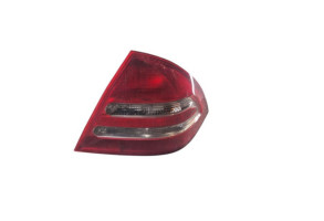 Feu arriere principal droit (feux) MERCEDES CLASSE C 203 Photo n°3