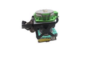 Ceinture avant gauche TOYOTA YARIS 2 Photo n°5