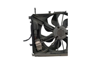 Moto ventilateur radiateur MERCEDES CLASSE C 204 Photo n°3