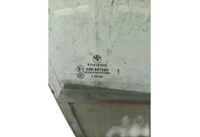 Vitre avant droit BMW SERIE 1 E87 Photo n°3