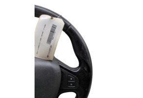 Volant RENAULT CLIO 4 Photo n°8 Volant RENAULT CLIO 4 Photo n°8