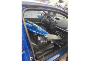 Moteur essuie glace avant RENAULT CLIO 3 Photo n°4 Moteur essuie glace avant RENAULT CLIO 3 Photo n°4