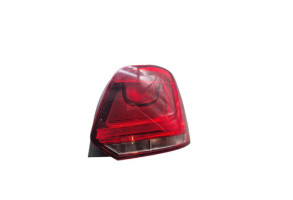 Feu arriere principal droit (feux) VOLKSWAGEN POLO 5 Photo n°1
