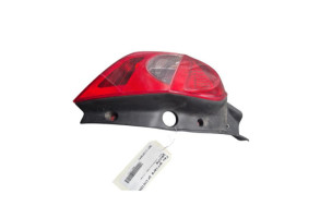 Feu arriere principal gauche (feux) RENAULT CLIO 3 Photo n°4 Feu arriere principal gauche (feux) RENAULT CLIO 3 Photo n°4