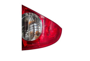 Feu arriere principal droit (feux) RENAULT CLIO 2 CAMPUS Photo n°3 Feu arriere principal droit (feux) RENAULT CLIO 2 CAMPUS Photo n°3